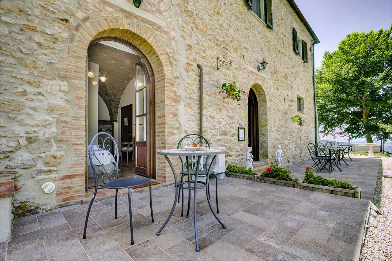 In Canto Sul Poggio Bed & Breakfast Volterra Luaran gambar